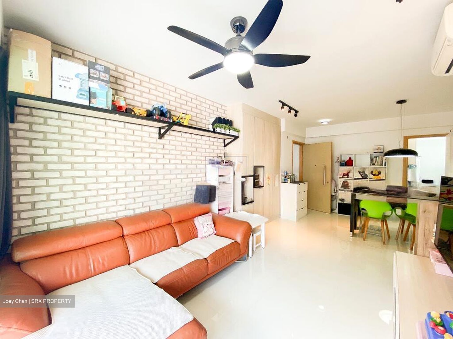Esparina Residences (D19), Condominium #421356071